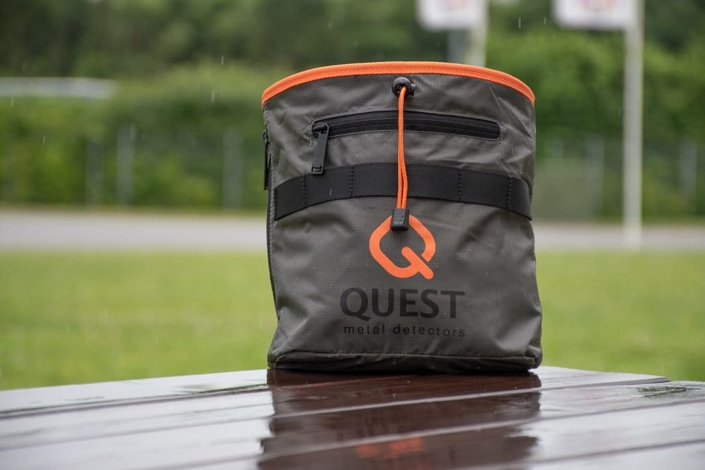 QUEST Drawstring Pouch front view